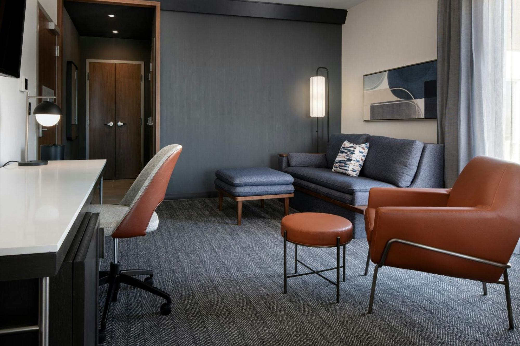 Courtyard By Marriott Fresno Clovis Hotel Buitenkant foto